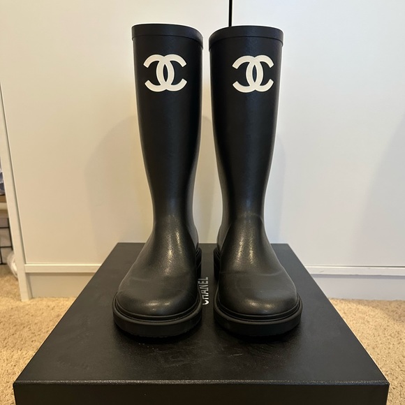 Chanel Rainboots size 38 - Black - Picture 3 of 14